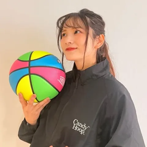 こやまりようつべ